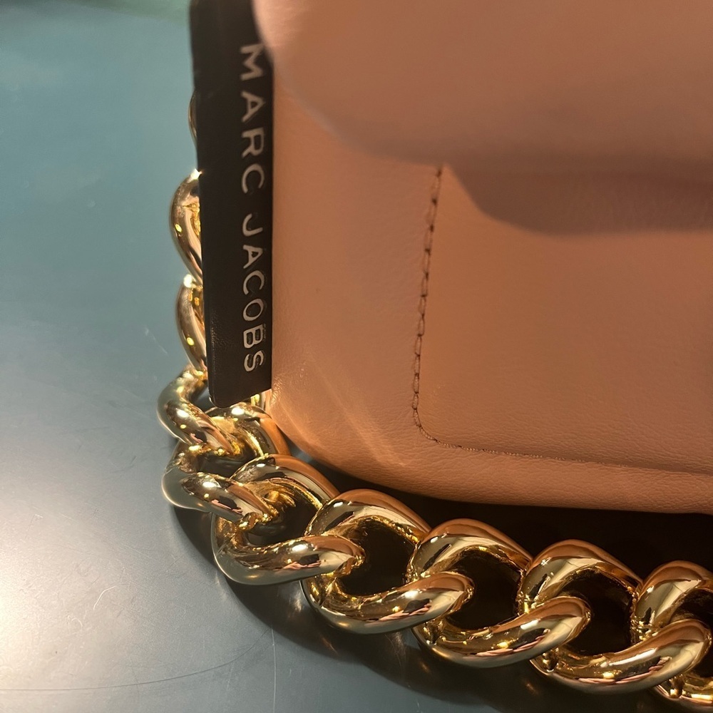 NWT Marc Jacobs Pillow bag in Peach Whip - Picture 10 of 15
